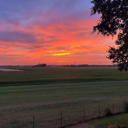 Op De Brabantse Wal 4*