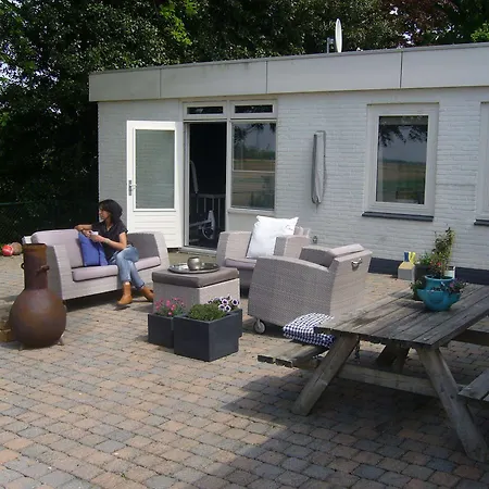 Op De Brabantse Wal 4*
