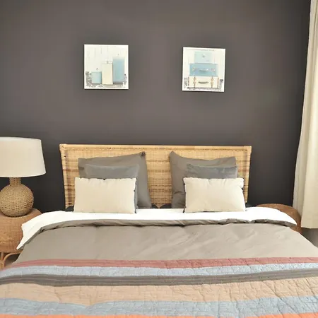 Op De Brabantse Wal Bed & Breakfast 4*