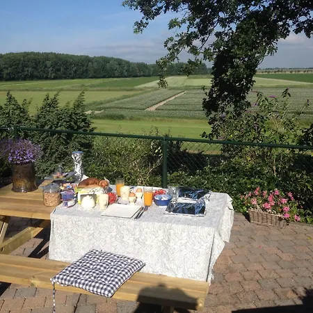 Bed & Breakfast Op De Brabantse Wal Halsteren