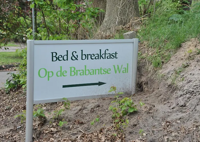 Op De Brabantse Wal Couette-café